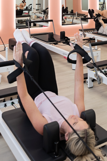 reformer-beginner Reformer Works Beginner Classes